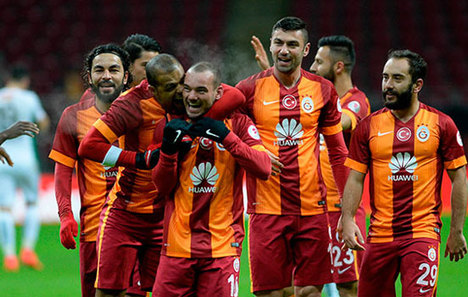 Galatasaray, spor kulüplerini uçurdu