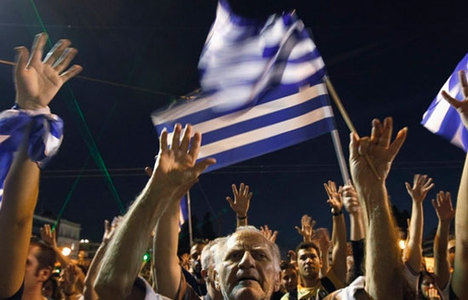 Yunanistan'da iflas riski arttı
