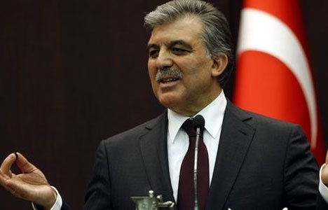 AK Parti Abdullah Gül'ü sildi mi?