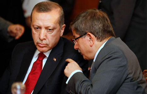 Erdoğan ve Davutoğlu'ndan kritik zirve