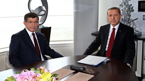Erdoğan, Davutoğlu'yla görüştü