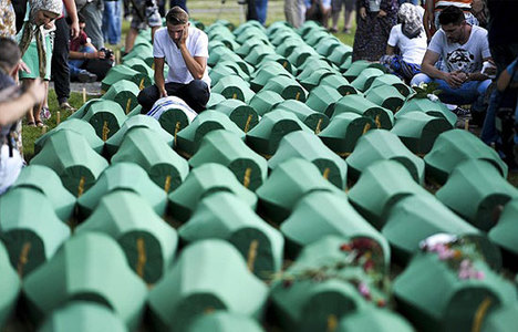 ​Srebrenitsa kurbanları bugün toprağa verilecek