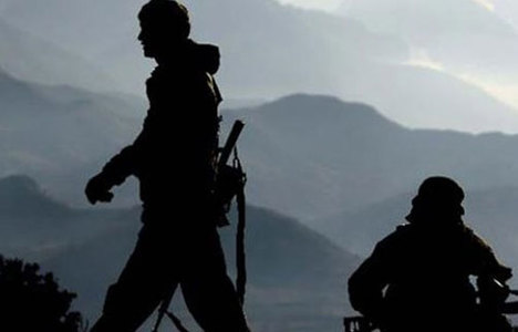 8 terörist öldürüldü 3 asker yaralı