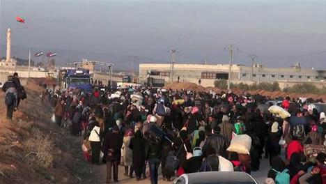 BM: 10 binlerce insan Türkiye sınırında