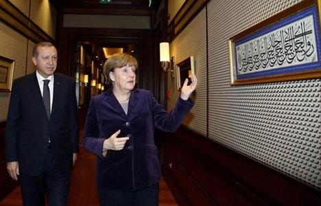 Merkel'den Erdoğan'a ilginç soru