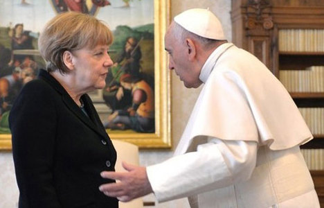 Merkel Papa'ya niçin öfkelendi