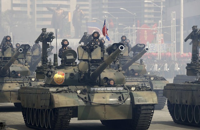 Kuzey Kore'den gövde gösterisi: Savaşa hazırız