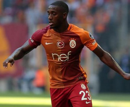 Galatasaray'da 4 futbolcunun bileti kesildi