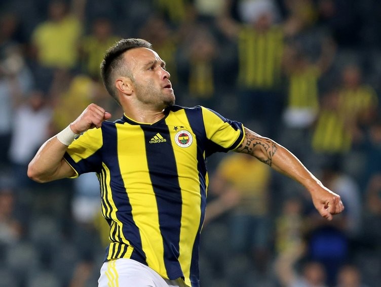 Fenerbahçeli yıldızdan Galatasaray'a 'beni alın' mesajı