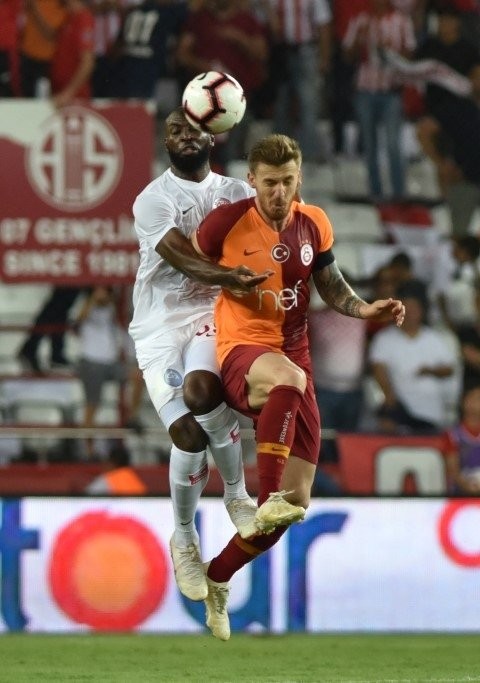 Antalyaspor-Galatasaray maçından önemli kareler