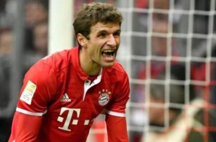 Bayern Münih Cüneyt Çakır için endişeli