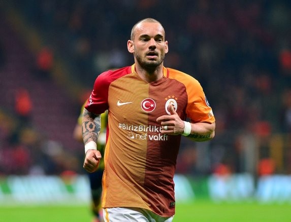 Sneijder için geri dönüş açıklaması!