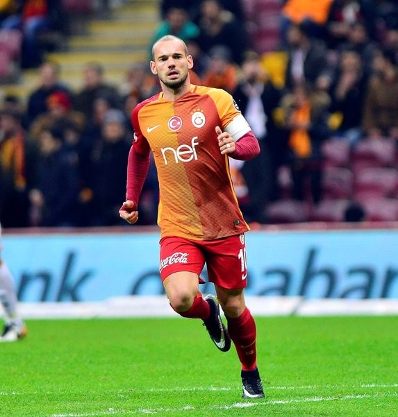 Sneijder için geri dönüş açıklaması!