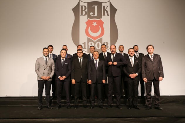 Beşiktaş'ta imza krizi