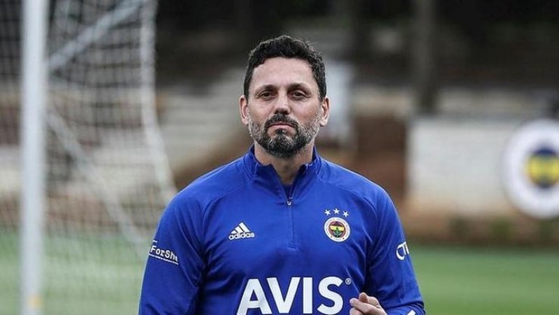  Erol Bulut, Fenerbahçe'nin teklifi gelmeden önce anlaştığı takımı açıkladı
