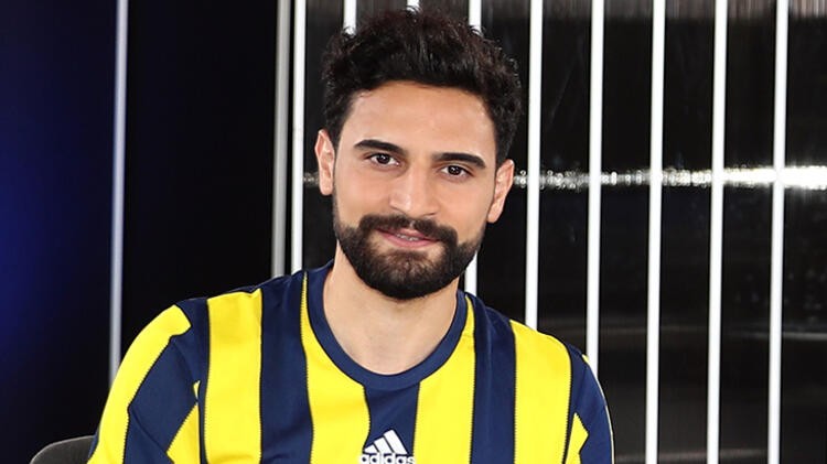 Mehmet Ekici Fenerbahçe sonrası Galatasaray ve şimdi resmen...