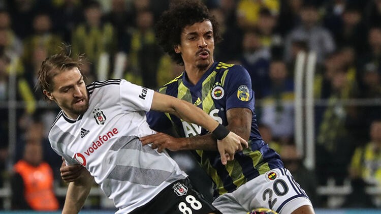 Galatasaray anlaştı ama Emre Belözoğlu ikna etti! Fenerbahçe'ye geliyor