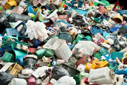  İnsanlar tarafından üretilen plastik 10 milyar tona ulaştı