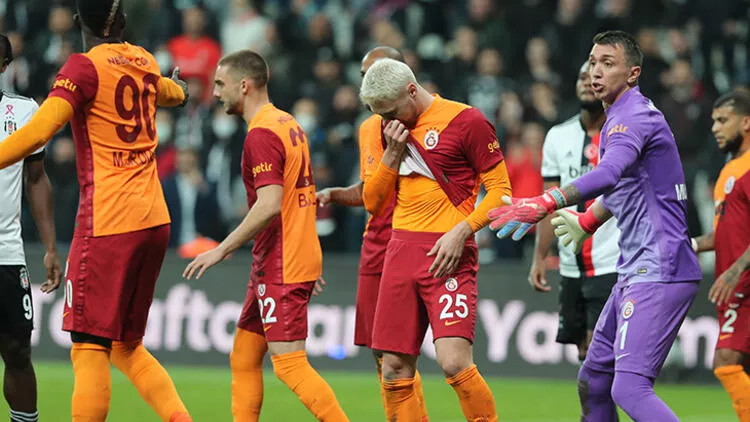 Galatasaray'da ayrılık depremi: 2 transfere büyük şok!
