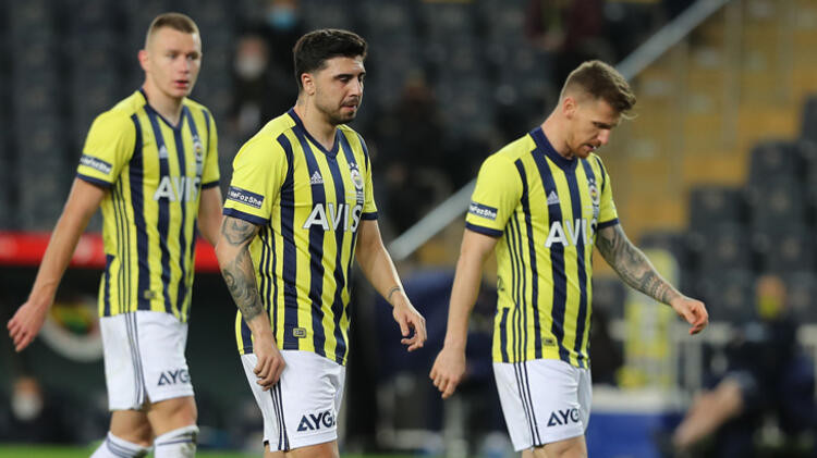 Fenerbahçe'de Erol Bulut'tan süpriz karar!