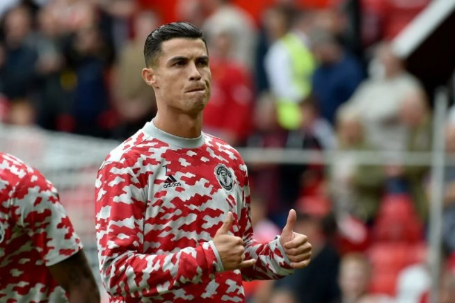 Ronaldo koyun sesi yüzünden bir haftada ikinci evine taşındı