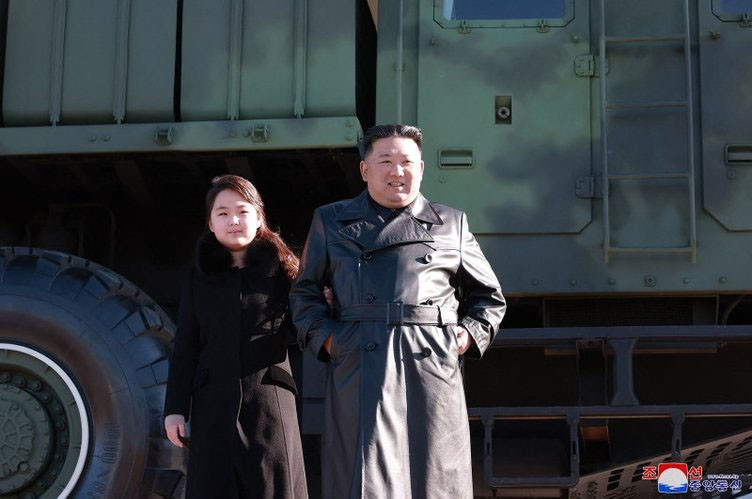 Kim Jong-un nihai hedefini açıkladı: 'Dünyanın en güçlü' nükleer gücü!