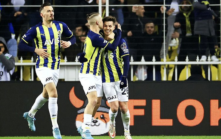 Fenerbahçe’de İsmail Kartal'dan rest: İkinci adam olmam!