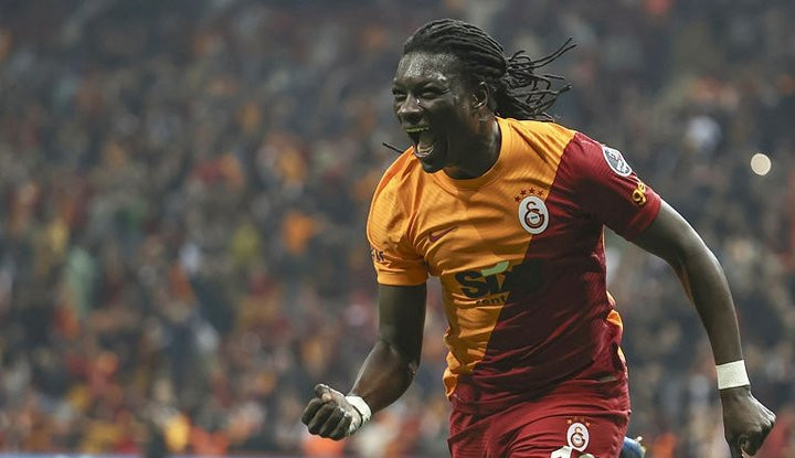 Yıldız isim Fenerbahçe'ye: Galatasaray'da bir dönem kapanıyor!