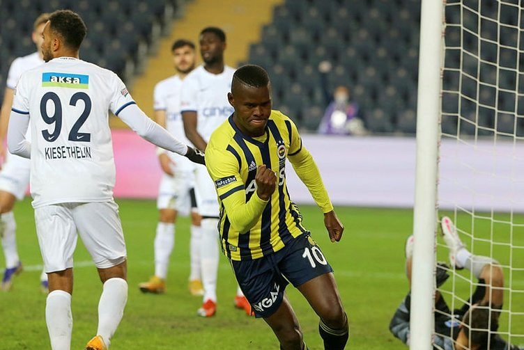 Jesus istedi, Ali Koç anlaştı: İşte Fenerbahçe’nin yeni golcüsü! 