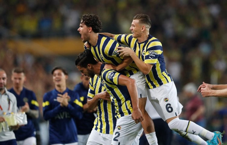 İşte bonservis bedeli: Fenerbahçe'de 1 ayrılık 1 transfer...