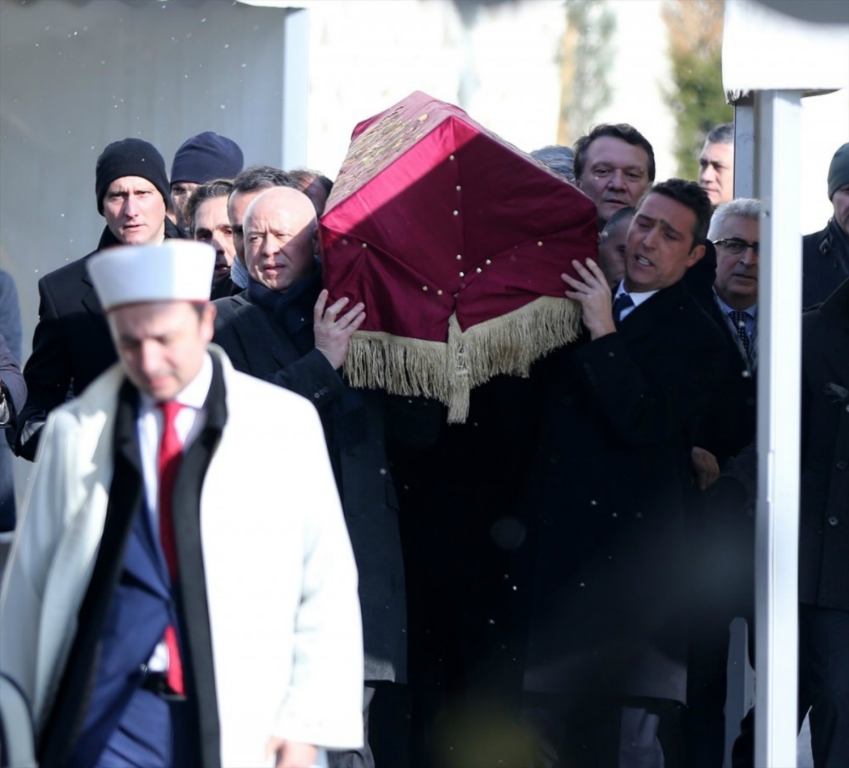 Mustafa Koç'un cenaze töreninden ilk kareler...